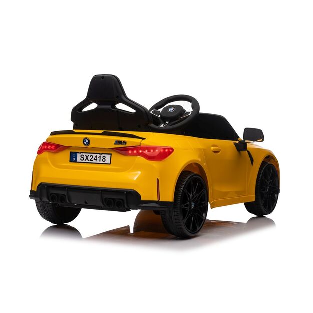 Elektrinis pasivažinėjimas automobiliu BMW M4 geltonos spalvos 6