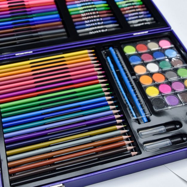 Art Set in a Suitcase with a Spaceman Blue 128 EL 3