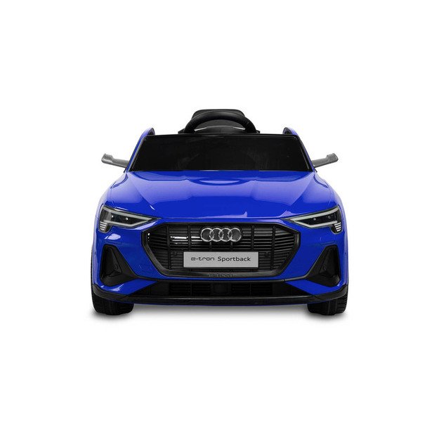 AKUMULIATORIUMI VAROMAS AUTOMOBILIS AUDI ETRON SPORTBACK NAVY