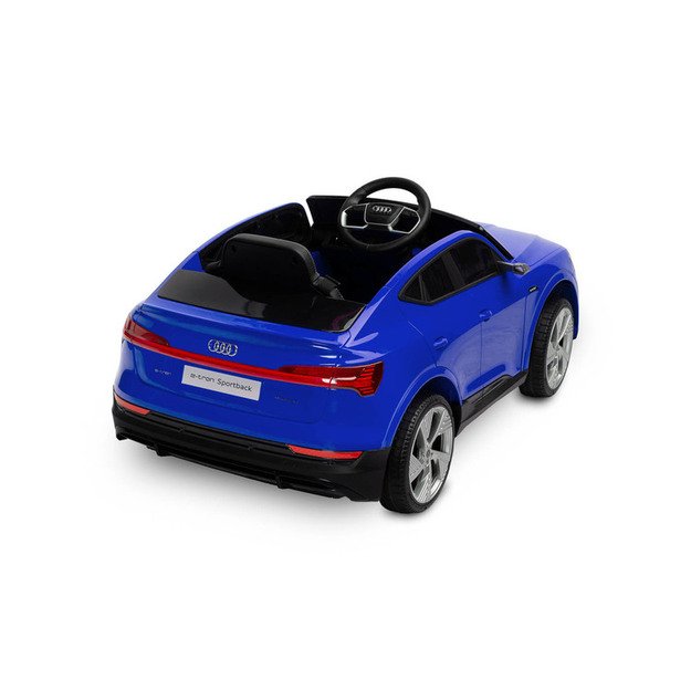 AKUMULIATORIUMI VAROMAS AUTOMOBILIS AUDI ETRON SPORTBACK NAVY