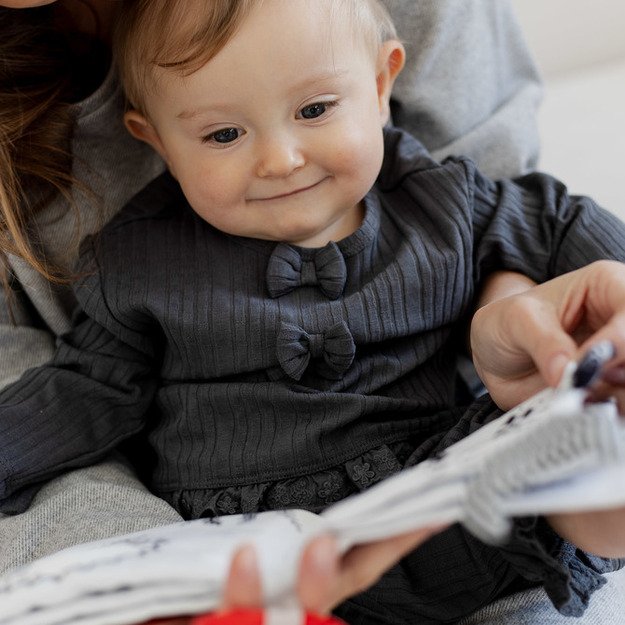 BLACK & WHITE STROLLER CAROUSEL STAR 12