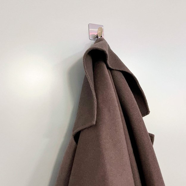 Lipnūs sidabriniai vonios kambario kabliukai ant sienos, 4 dalių rinkinys PROVISIONAL 7