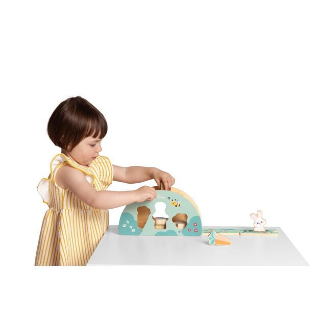 177790 WOODEN BUNNY HILL 3