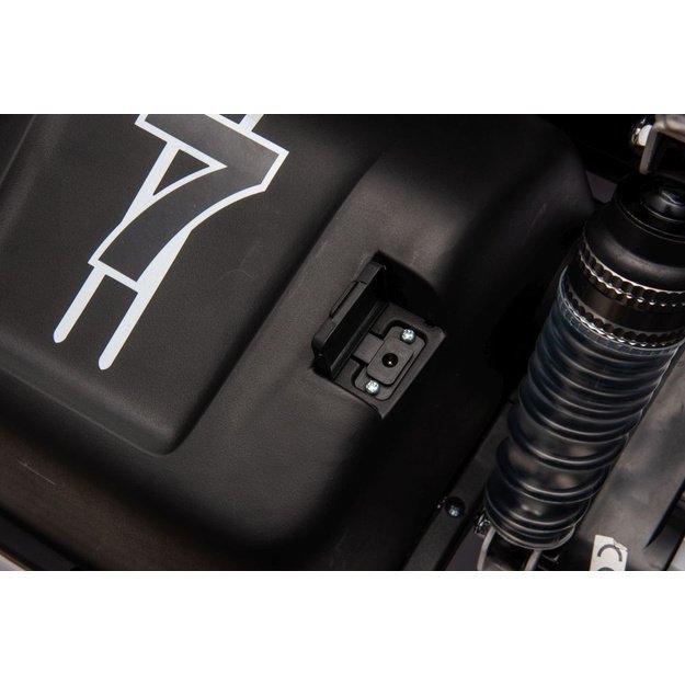 Akumuliatorius automobiliniam vežimėliui A8812 Black 24V 21