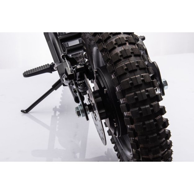 A9901 Juodos spalvos akumuliatorinis dviratis 