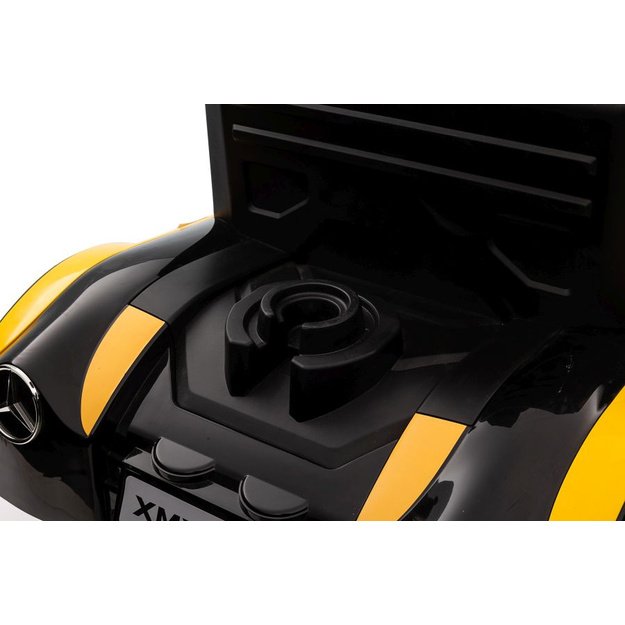 Battery-powered car Mercedes XMX622 Yellow