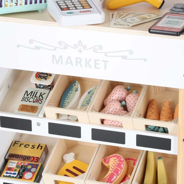 MEDINĖ VAIKIŠKA PARDUOTUVĖ SU KASOS APARATU – INTERAKTYVUS SUPERMARKETO RINKINYS 4