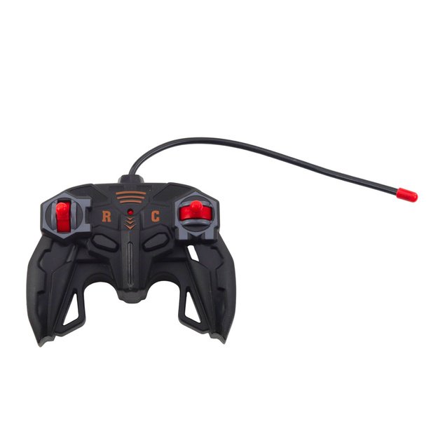 2 viename – nuotoliniu būdu valdomas policijos automobilis–robotas 3