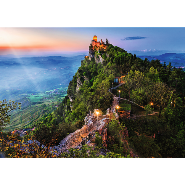 Puzzle -  1000 Premium Plus  - Photo Odyssey: Cesta Tower, San Marino Trefl 10822