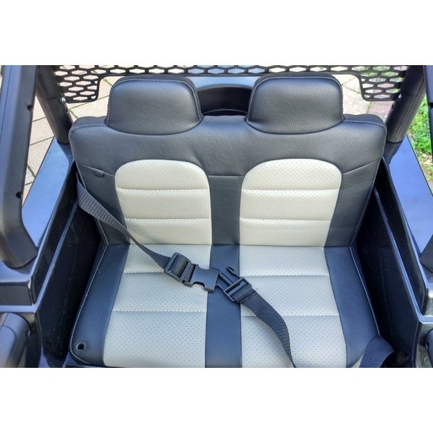 Ride on Car S2388 Jeep Black 4x45W 9