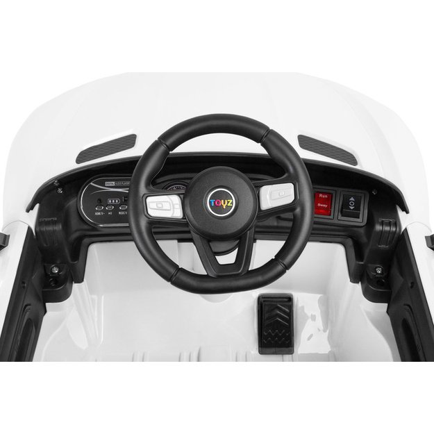 VOLTI elektrinis automobilis, baltas