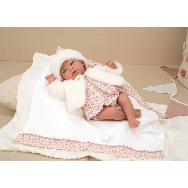 Arias lėlytė kūdikėlis su kailinukais, 40 cm 3