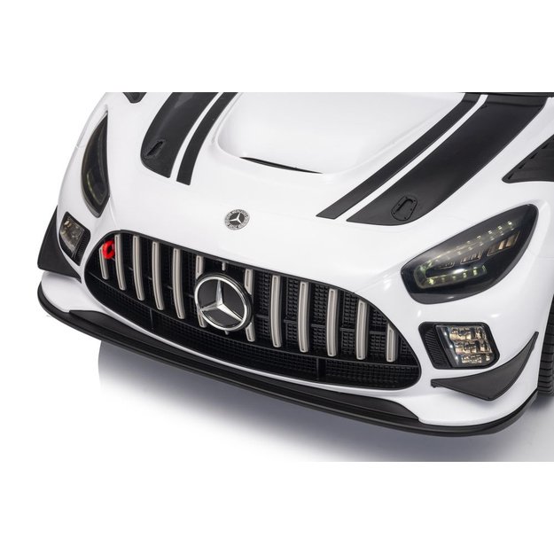 Akumuliatoriumi varomas automobilis 