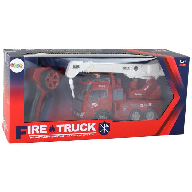 Ugniagesių departamentas su krano nuotolinio valdymo modeliu 10