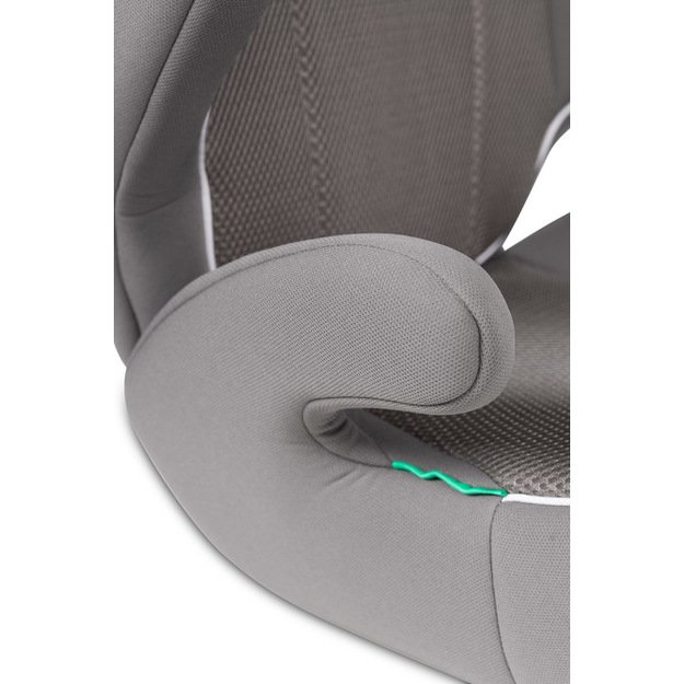 CAR SEAT BREEZY GREY (100-150cm) 9