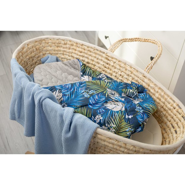 VELVETAS MĖLYNA PARROTS 75x75 2