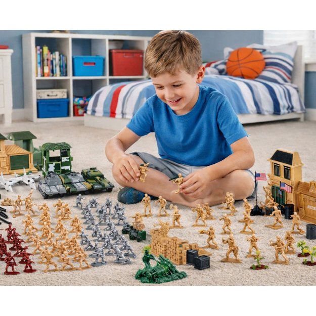 Military Base Figures Soldiers Vehicles Large Military Set 300 pcs.