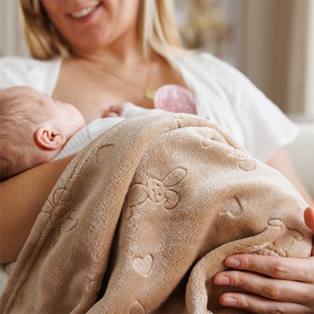 1567/02 BEIGE CUDDLY BLANKET