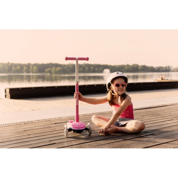 MOTOROLERIS ANGLIES JUODA 29