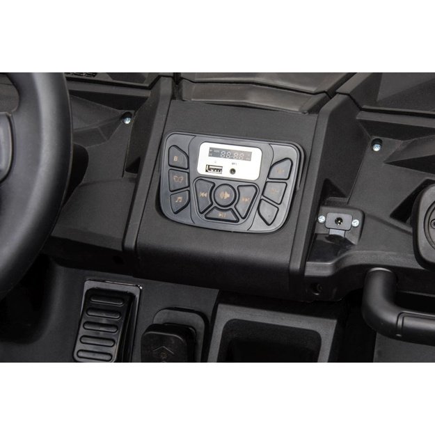 Elektrinis pasivažinėjimo bagis A033 4x4 24V baltos spalvos 33