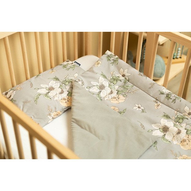 AKSOMINIS VAIKIŠKOS LOVYTĖS KOMPLEKTAS 