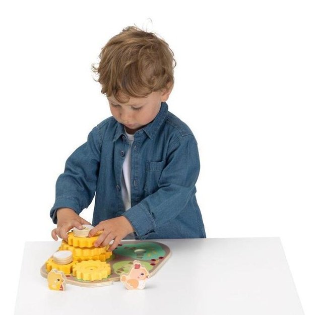187867 WOODEN PUZZLE WITH CHICKENS