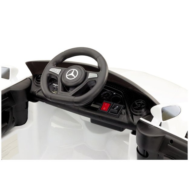 Mercedes KL-1666-1 Battery-Powered Vehicle White 6