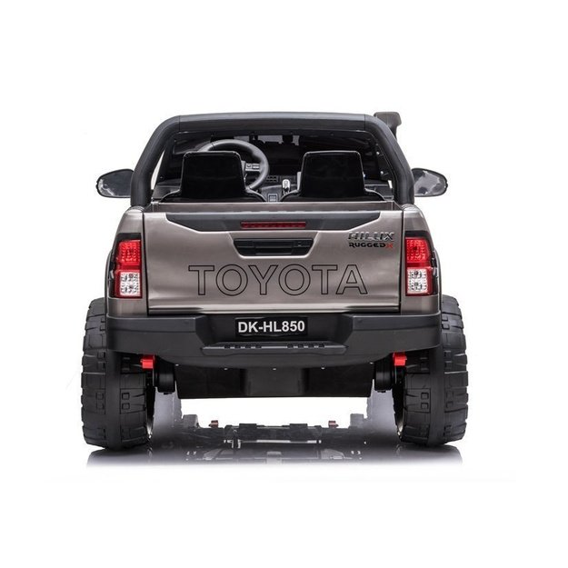 Electric Ride On Car Toyota Hilux Silver Painted 7