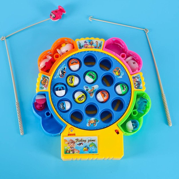 Šeimyninė žvejyba 15 žuvų + 4 meškerės 10