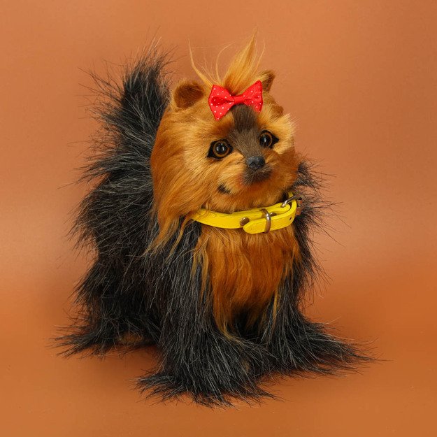 Interaktyvus šuo reaguoja į prisilietimus, judesius, pasivaikščiojimus, lojimą, lojimą York 10