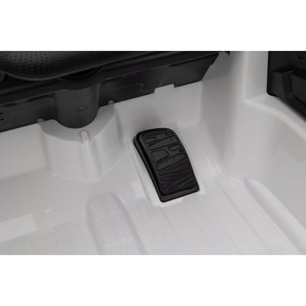 Battery-powered car Audi E-Tron GT QLS-6888 White
