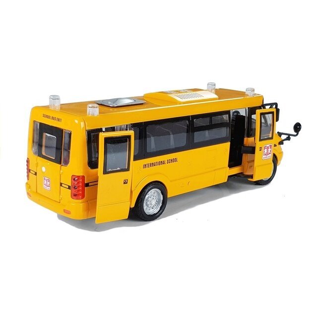 Metalinis mokyklinis autobusas su frikcine pavara 7