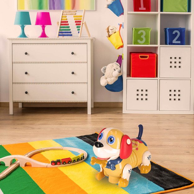 Interaktyvus &scaron;uo su kaulu robotas reaguoja į prisilietimą 9