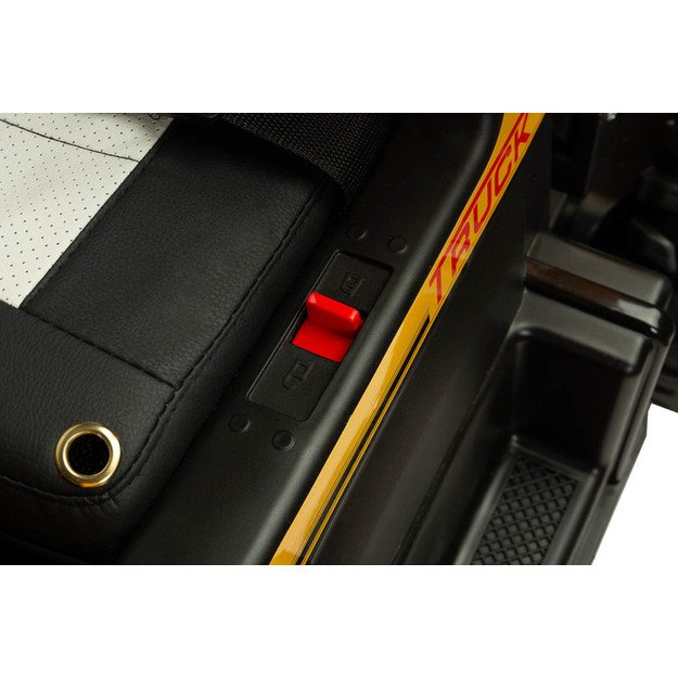 BATTERY VEHICLE TOY TIPPER TRUCK TANK RED 14