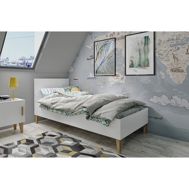 Lova kubi balta be stalčiaus, be čiužinio 180/80 3