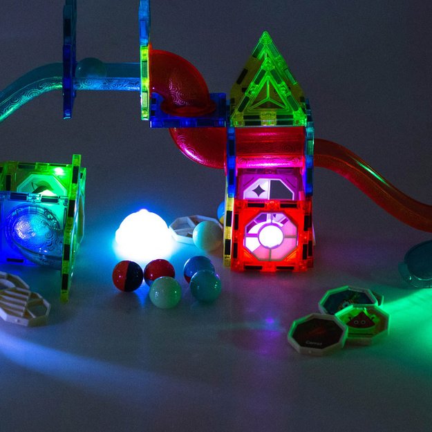Magnetinis konstruktorius su šviečiančia kamuoliukų trasa, 75 elementai
