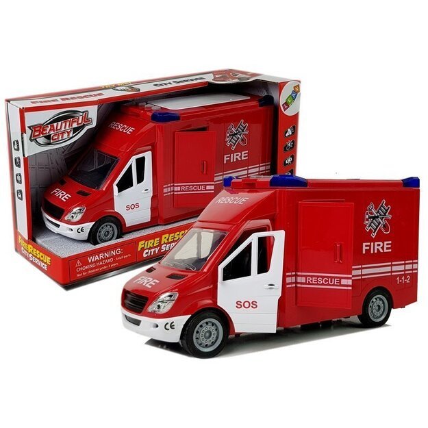 Gaisrinis automobilis su frikcine garso pavara, atidarantis duris