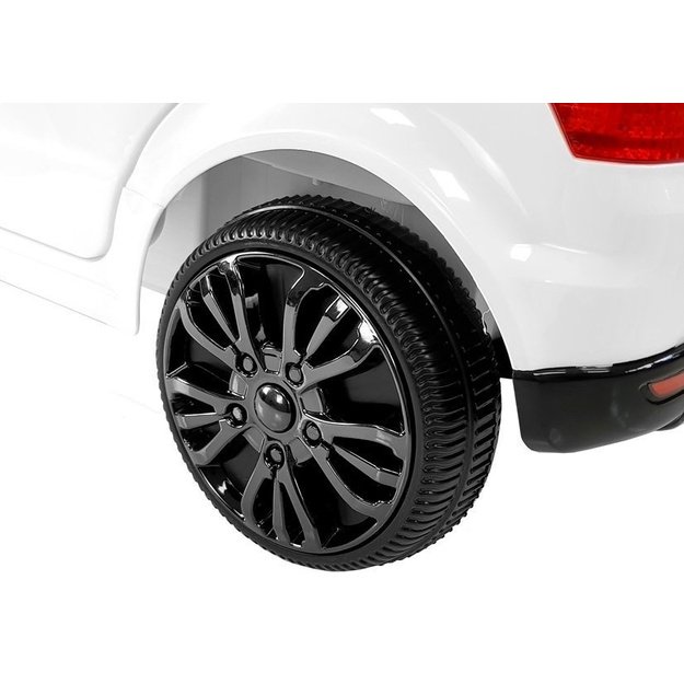 HL1638 Electric Ride-On Car White 4