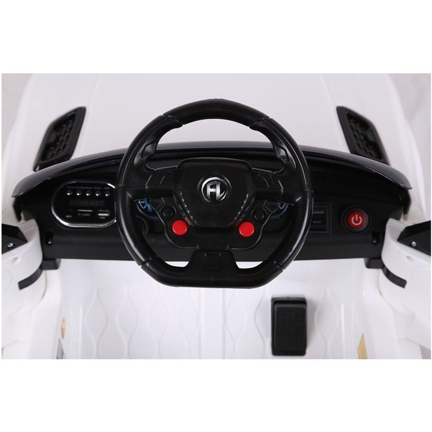 HL1638 Elektrinis pasivažinėjimo automobilis - baltas 1