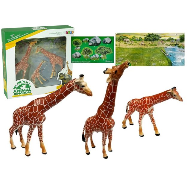 Žirafų figūrėlės Edukacinė šeima 3 dalys + Afrikos fonas