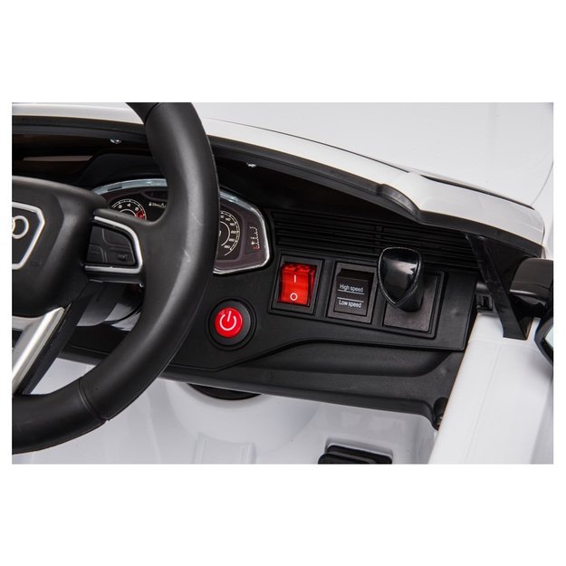 Electric Ride On Audi RS Q8 White