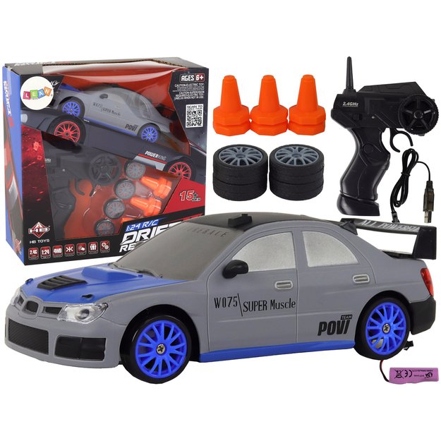 Nuotoliniu būdu valdomas sportinis automobilis R/C 1:24 pilkos spalvos keičiamais ratais