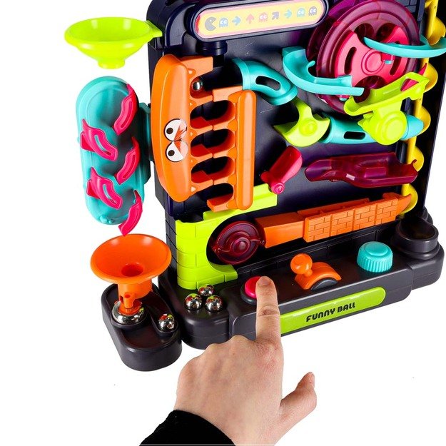 Kamuoliukų kliūčių ruožo arkadinis žaidimas, skirtas kamuoliukams 4