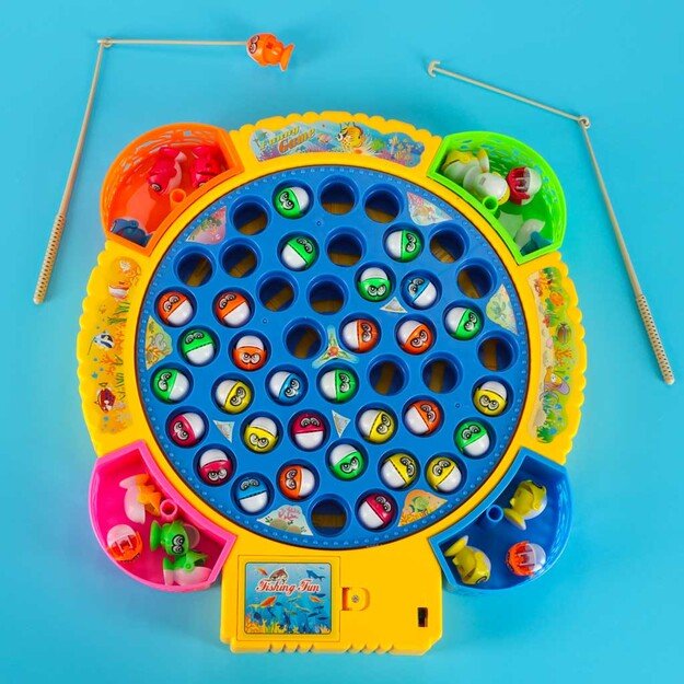 Šeimos žvejyba 45 žuvys + 4 meškerės 11