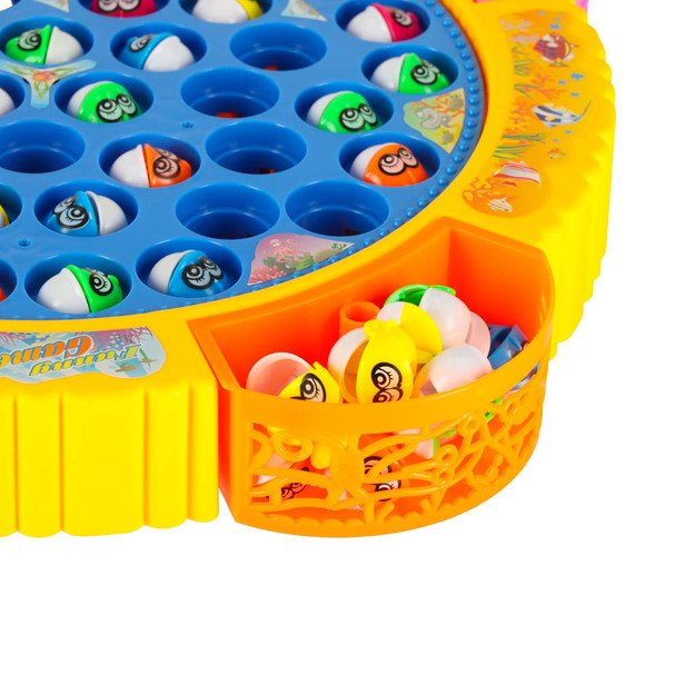 Šeimos žvejyba 45 žuvys + 4 meškerės 6