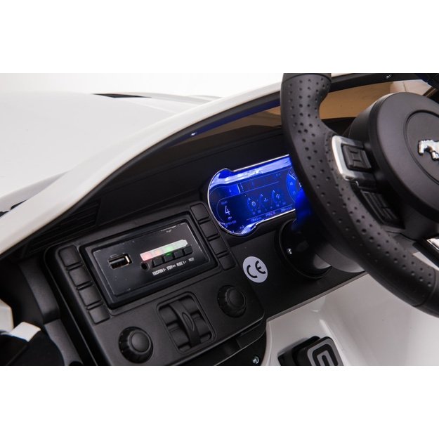 Battery-powered car Ford Mustang GT Drift SX2038 White 15