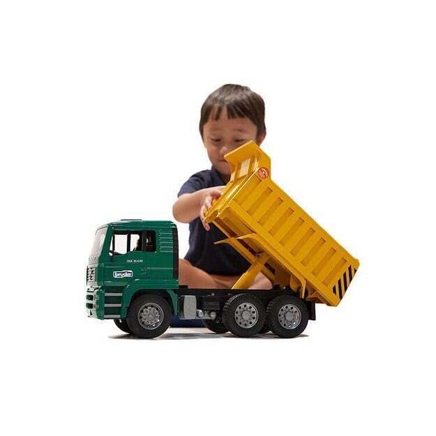 Žaislinis sunkvežimis su priekaba BRUDER 02765